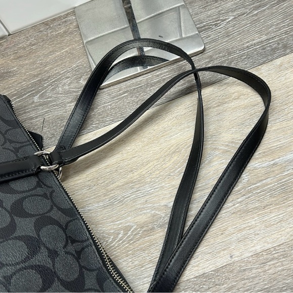 Coach Zip Top Tote/Shoulder Bag in Signature Canvas-NWOT! - Picture 7 of 12